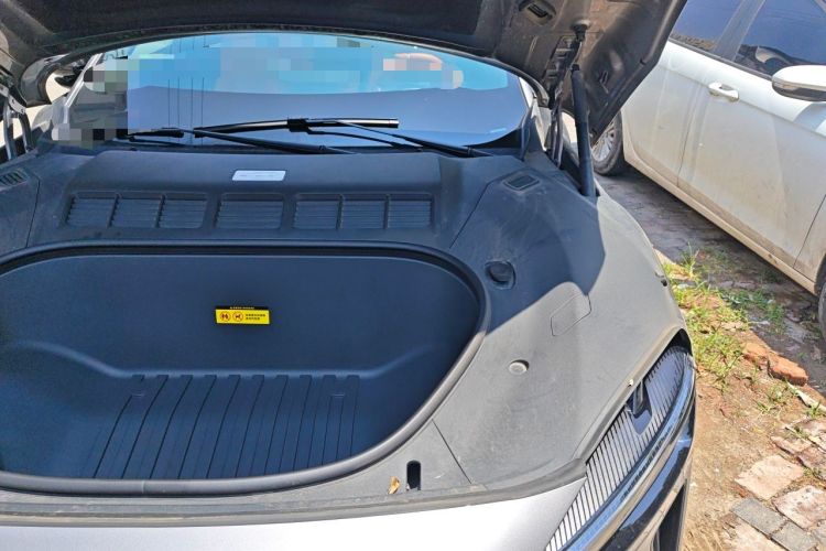 Used Xiaomi Auto YU7 2025 Ultra-Long Range High-Performance All-Wheel-Drive Max Edition Engine Bay Left