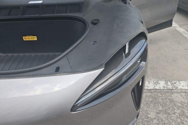 Used Xiaomi Auto YU7 2025 Ultra-Long Range High-Performance All-Wheel-Drive Max Edition Engine Bay Left
