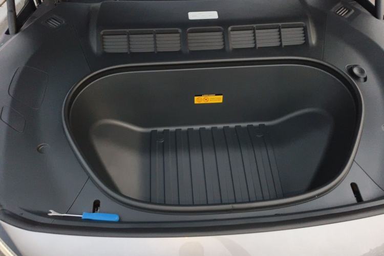 Used Xiaomi Auto YU7 2025 Ultra-Long Range High-Performance All-Wheel-Drive Max Edition Engine Bay