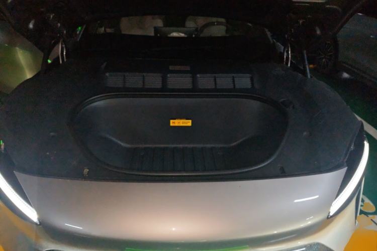 Used Xiaomi Auto YU7 2025 Ultra-Long Range Rear-Wheel Drive Version Engine Bay