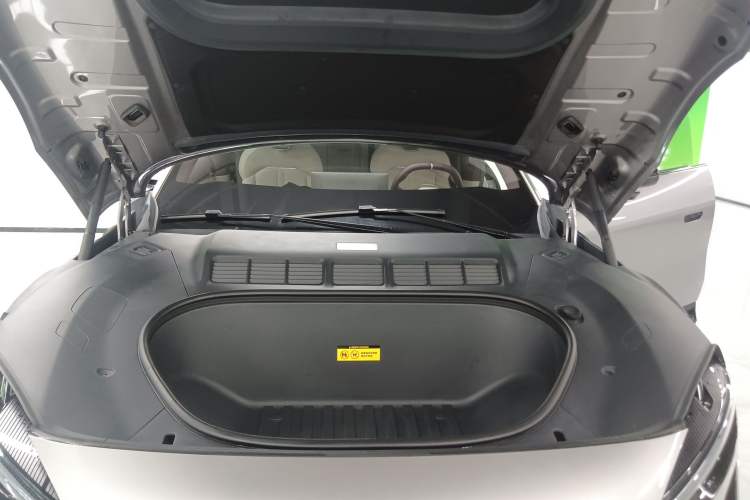 Used Xiaomi Auto YU7 2025 Ultra-Long Range Rear-Wheel Drive Version Engine Bay