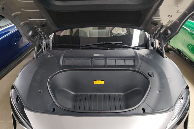 Used Xiaomi Auto YU7 2025 Ultra-Long Range All-Wheel Drive Pro Version Engine Bay