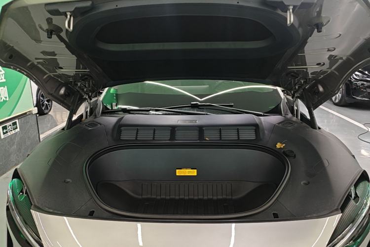 Used Xiaomi Auto YU7 2025 Ultra-Long Range Rear-Wheel Drive Version Engine Bay
