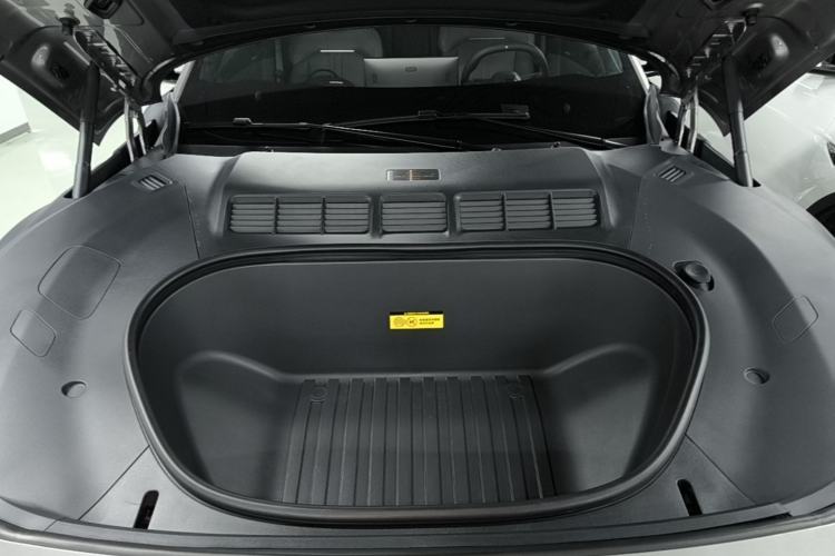 Used Xiaomi Auto YU7 2025 Ultra-Long Range All-Wheel Drive Pro Version Engine Bay