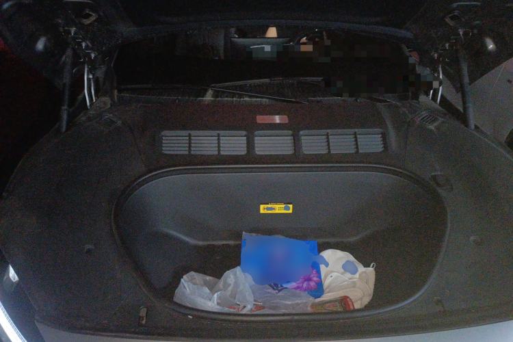 Used Xiaomi Auto YU7 2025 Ultra-Long Range High-Performance All-Wheel-Drive Max Edition Engine Bay