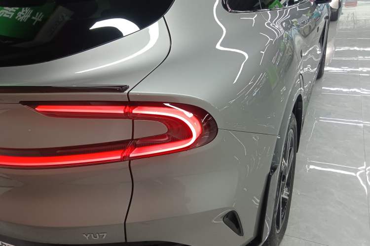 Used Xiaomi Auto YU7 2025 Ultra-Long Range Rear-Wheel Drive Version Exterior 3