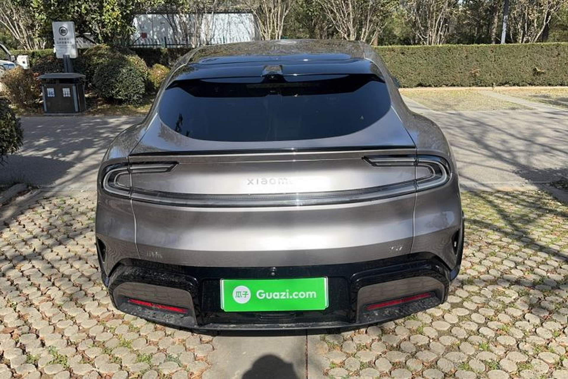 Used Xiaomi Auto YU7 2025 Ultra-Long Range Rear-Wheel Drive Version Exterior 4