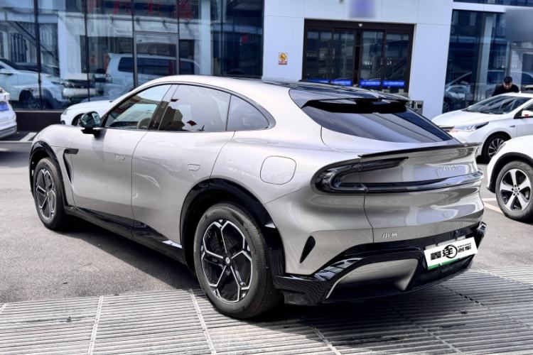 Used Xiaomi Auto YU7 2025 Ultra-Long Range Rear-Wheel Drive Version Exterior 4