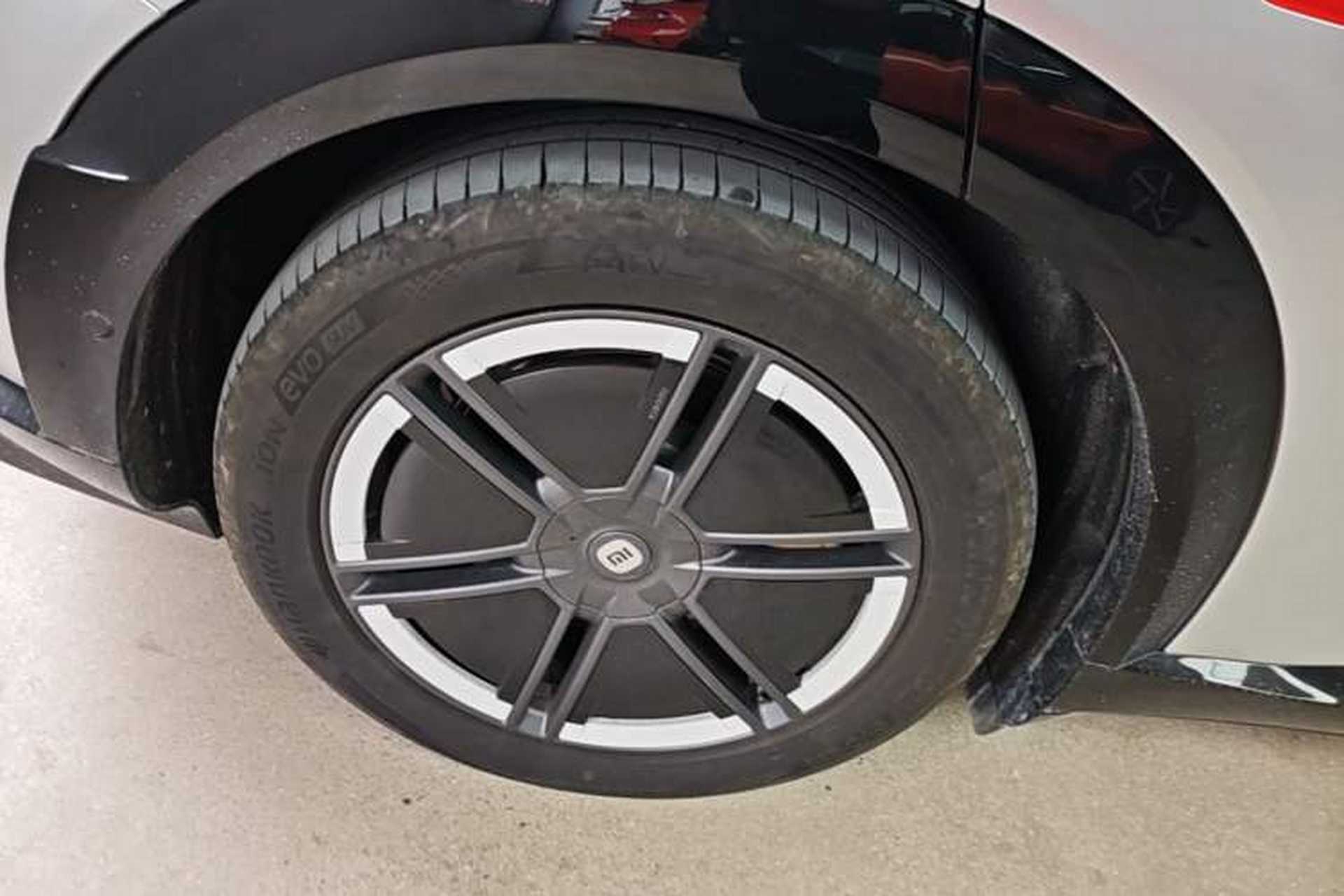 Used Xiaomi Auto YU7 2025 Ultra-Long Range All-Wheel Drive Pro Version Exterior 5