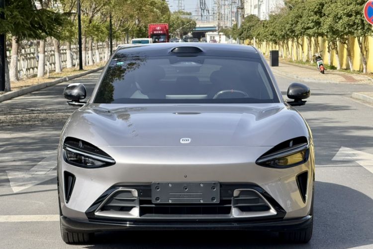 Used Xiaomi Auto YU7 2025 Ultra-Long Range High-Performance All-Wheel-Drive Max Edition Exterior 5