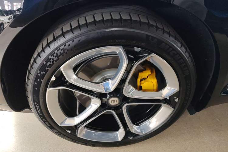 Used Xiaomi Auto YU7 2025 Ultra-Long Range All-Wheel Drive Pro Version Exterior 5