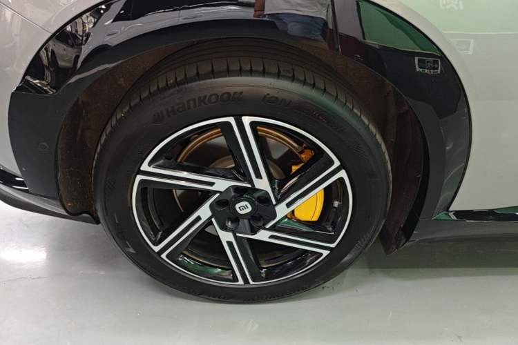 Used Xiaomi Auto YU7 2025 Ultra-Long Range Rear-Wheel Drive Version Exterior 5