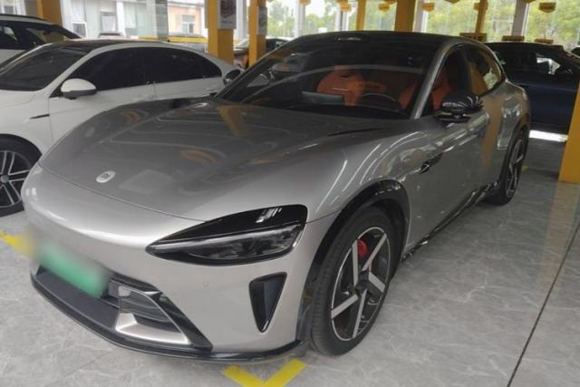 Used Xiaomi Auto YU7 2025 Ultra-Long Range High-Performance All-Wheel-Drive Max Edition