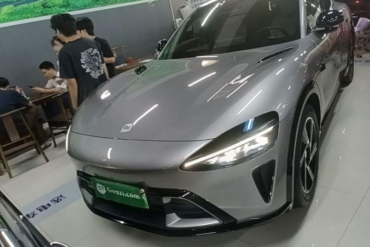Used Xiaomi Auto YU7 2025 Ultra-Long Range All-Wheel Drive Pro Version Front