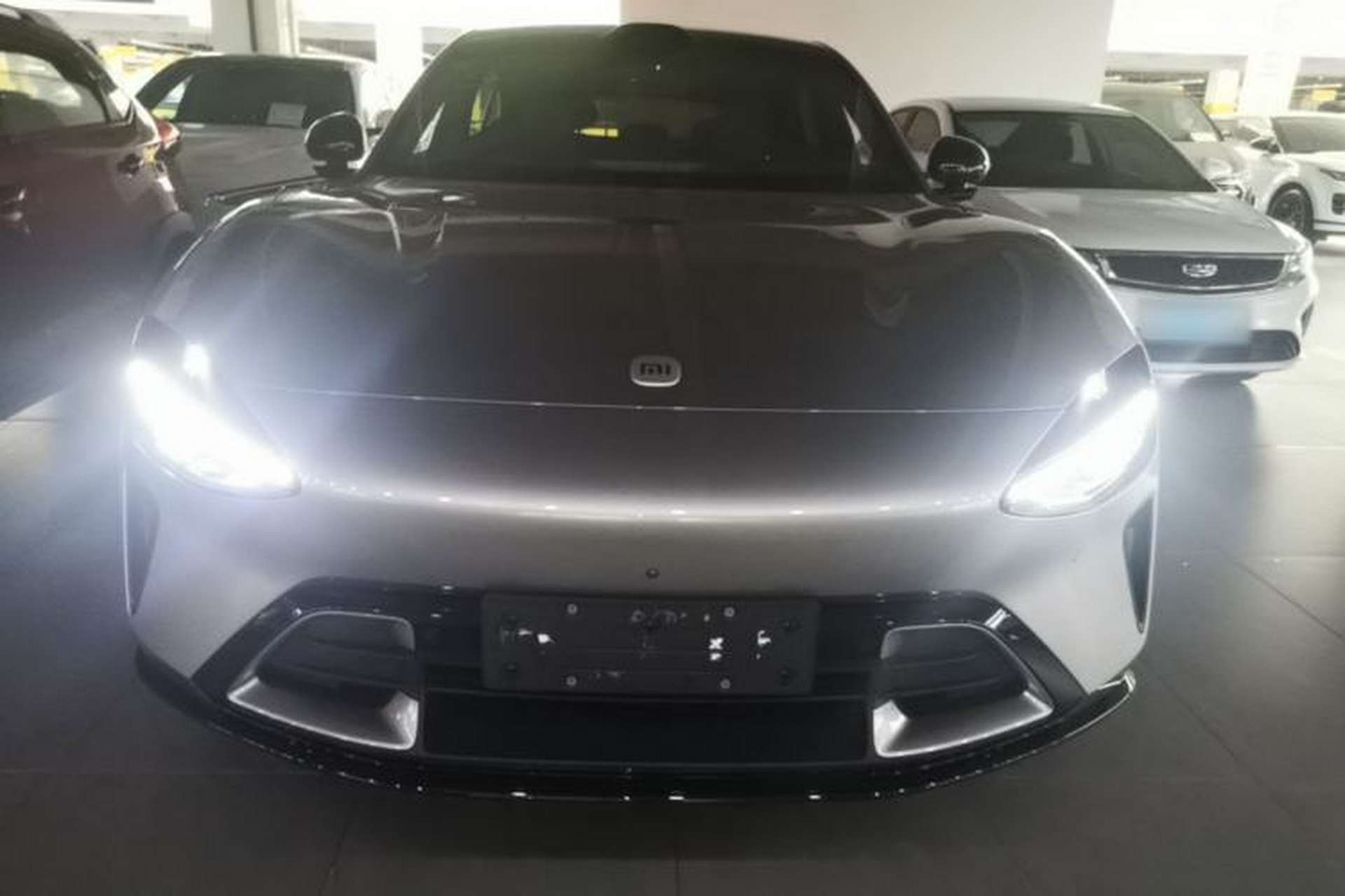 Used Xiaomi Auto YU7 2025 Ultra-Long Range Rear-Wheel Drive Version Front