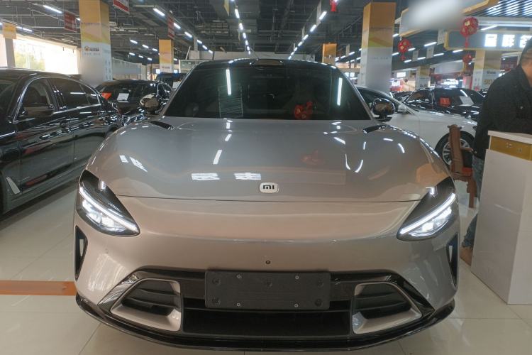 Used Xiaomi Auto YU7 2025 Ultra-Long Range High-Performance All-Wheel-Drive Max Edition Front