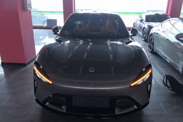 Used Xiaomi Auto YU7 2025 Ultra-Long Range High-Performance All-Wheel-Drive Max Edition Front