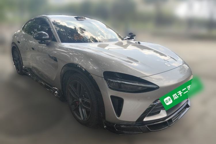 Used Xiaomi Auto YU7 2025 Ultra-Long Range High-Performance All-Wheel-Drive Max Edition Front Right 45 Deg