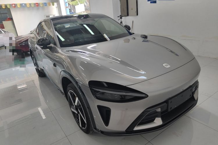 Used Xiaomi Auto YU7 2025 Ultra-Long Range High-Performance All-Wheel-Drive Max Edition Front Right 45 Deg