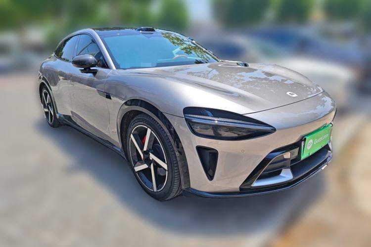 Used Xiaomi Auto YU7 2025 Ultra-Long Range High-Performance All-Wheel-Drive Max Edition Front Right 45 Deg