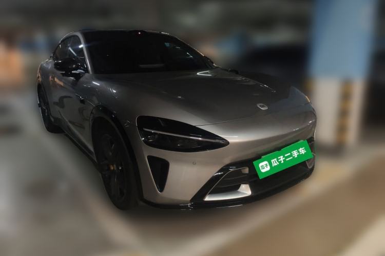 Used Xiaomi Auto YU7 2025 Ultra-Long Range High-Performance All-Wheel-Drive Max Edition Front Right 45 Deg