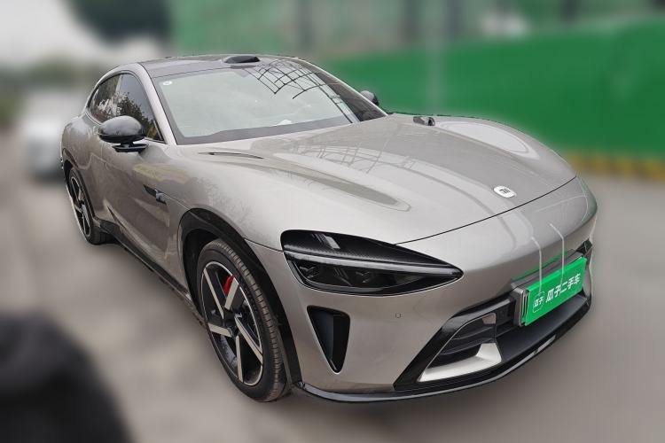 Used Xiaomi Auto YU7 2025 Ultra-Long Range High-Performance All-Wheel-Drive Max Edition Front Right 45 Deg
