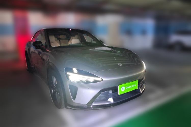 Used Xiaomi Auto YU7 2025 Ultra-Long Range High-Performance All-Wheel-Drive Max Edition Front Right 45 Deg
