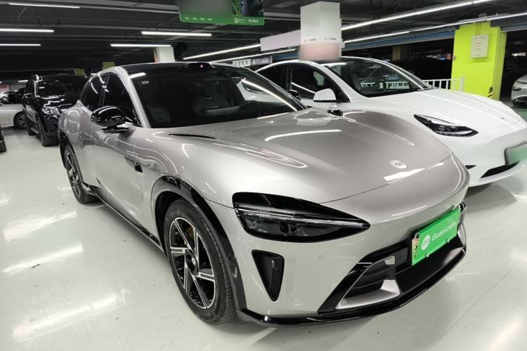 Used Xiaomi Auto YU7 2025 Ultra-Long Range All-Wheel Drive Pro Version Front Right 45 Deg
