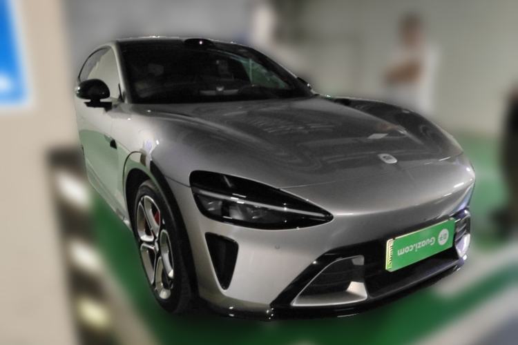 Used Xiaomi Auto YU7 2025 Ultra-Long Range High-Performance All-Wheel-Drive Max Edition Front Right 45 Deg