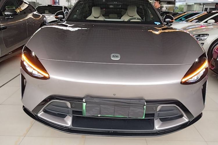 Used Xiaomi Auto YU7 2025 Ultra-Long Range All-Wheel Drive Pro Version Front
