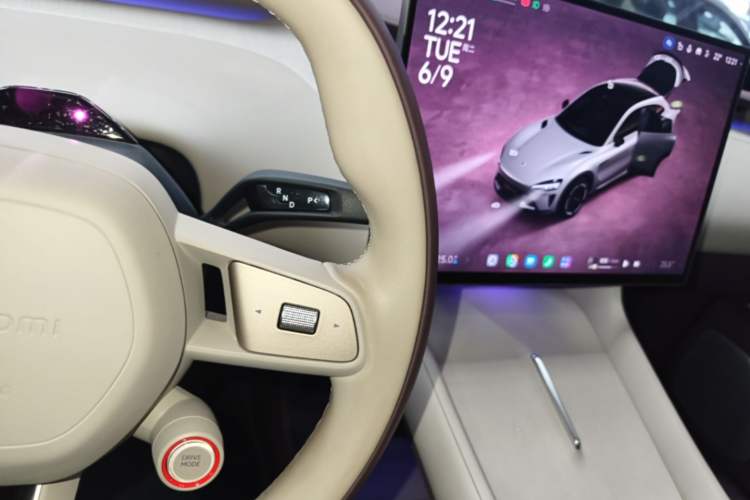 Used Xiaomi Auto YU7 2025 Ultra-Long Range High-Performance All-Wheel-Drive Max Edition Gear Lever