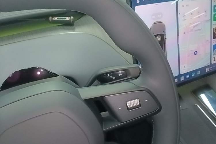 Used Xiaomi Auto YU7 2025 Ultra-Long Range All-Wheel Drive Pro Version Gear Lever