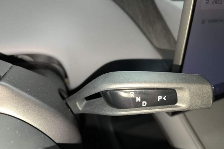 Used Xiaomi Auto YU7 2025 Ultra-Long Range All-Wheel Drive Pro Version Gear Lever