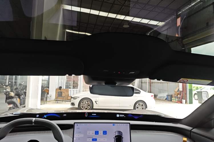 Used Xiaomi Auto YU7 2025 Ultra-Long Range Rear-Wheel Drive Version Headliner