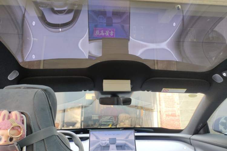 Used Xiaomi Auto YU7 2025 Ultra-Long Range Rear-Wheel Drive Version Headliner