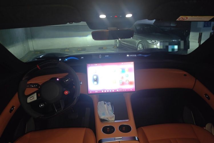Used Xiaomi Auto YU7 2025 Ultra-Long Range High-Performance All-Wheel-Drive Max Edition Headliner