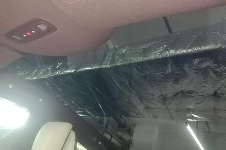Used Xiaomi Auto YU7 2025 Ultra-Long Range Rear-Wheel Drive Version Headliner
