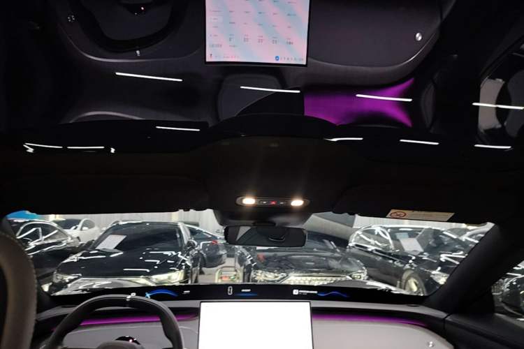 Used Xiaomi Auto YU7 2025 Ultra-Long Range Rear-Wheel Drive Version Headliner