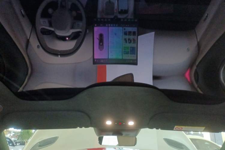 Used Xiaomi Auto YU7 2025 Ultra-Long Range High-Performance All-Wheel-Drive Max Edition Headliner