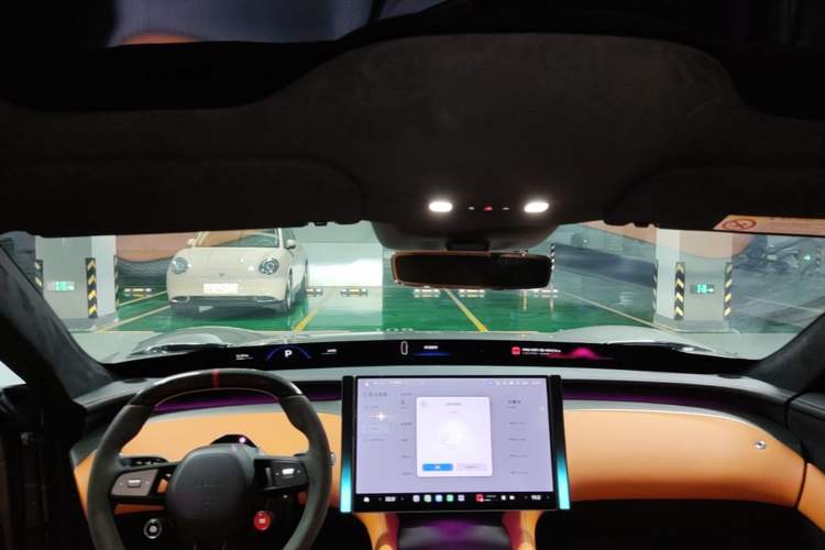 Used Xiaomi Auto YU7 2025 Ultra-Long Range High-Performance All-Wheel-Drive Max Edition Headliner