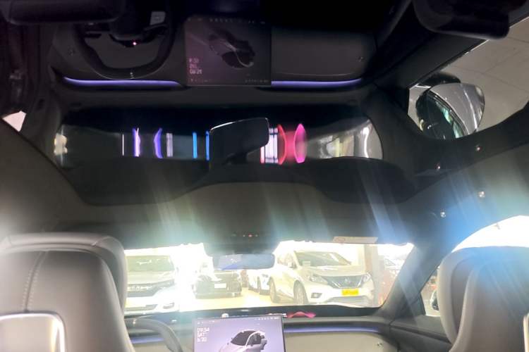 Used Xiaomi Auto YU7 2025 Ultra-Long Range High-Performance All-Wheel-Drive Max Edition Headliner