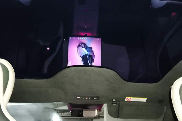 Used Xiaomi Auto YU7 2025 Ultra-Long Range High-Performance All-Wheel-Drive Max Edition Headliner