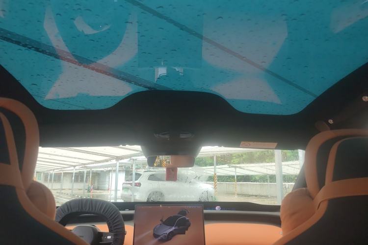 Used Xiaomi Auto YU7 2025 Ultra-Long Range High-Performance All-Wheel-Drive Max Edition Headliner