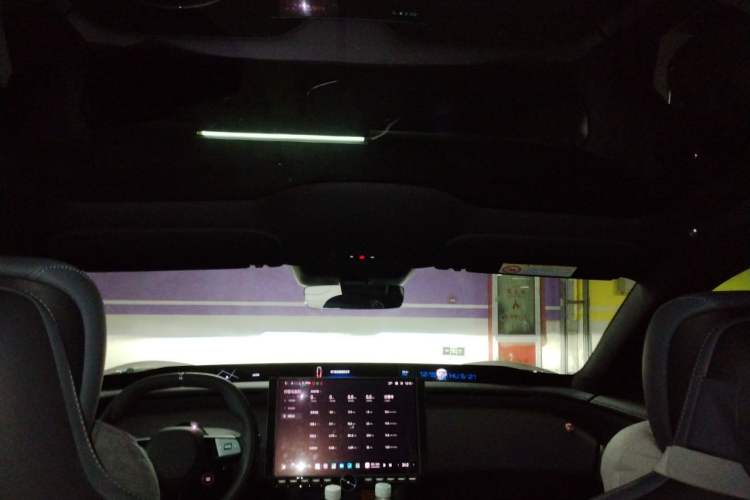 Used Xiaomi Auto YU7 2025 Ultra-Long Range Rear-Wheel Drive Version Headliner