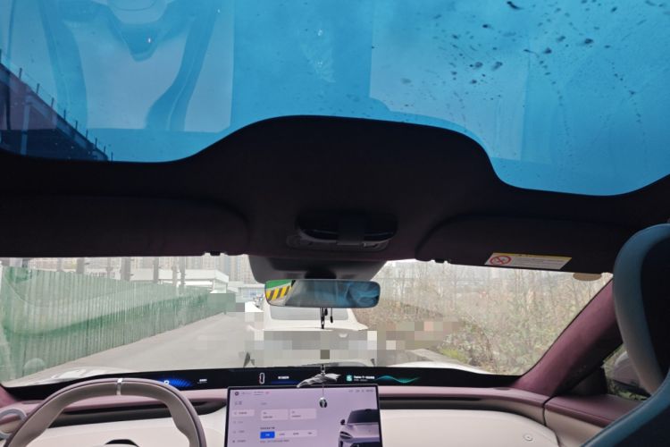 Used Xiaomi Auto YU7 2025 Ultra-Long Range High-Performance All-Wheel-Drive Max Edition Headliner