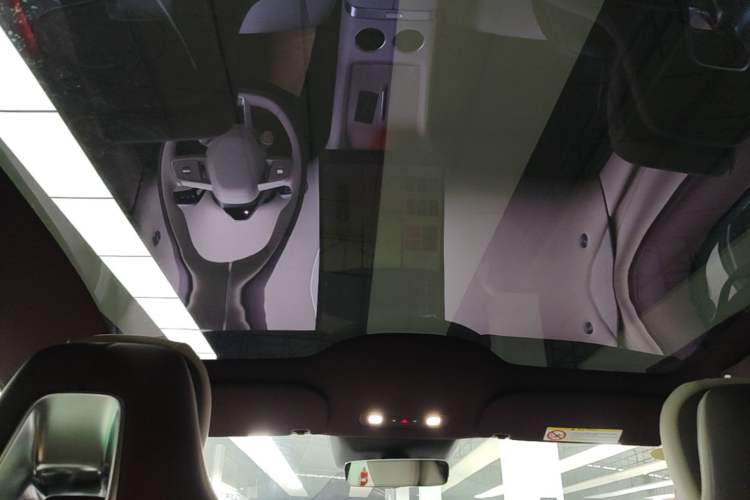 Used Xiaomi Auto YU7 2025 Ultra-Long Range All-Wheel Drive Pro Version Headliner