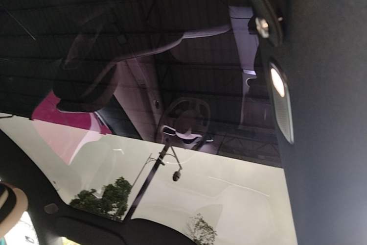 Used Xiaomi Auto YU7 2025 Ultra-Long Range All-Wheel Drive Pro Version Headliner