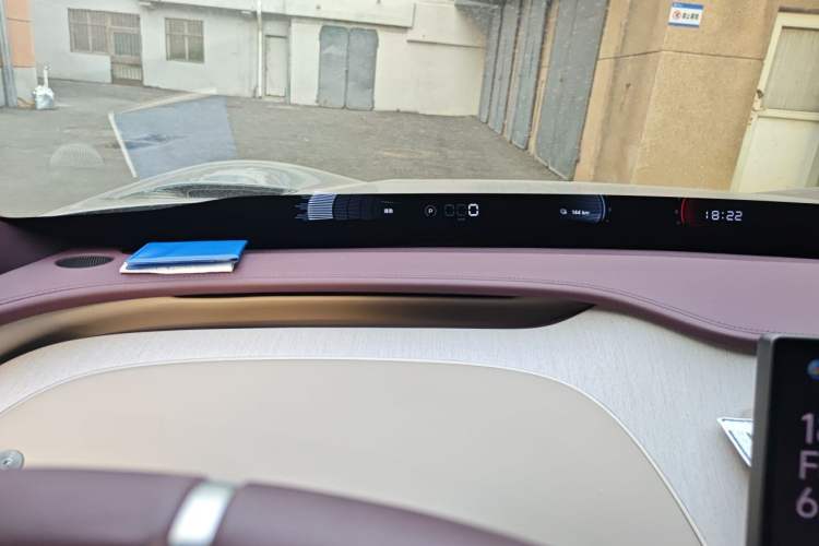 Used Xiaomi Auto YU7 2025 Ultra-Long Range All-Wheel Drive Pro Version Instrument Cluster