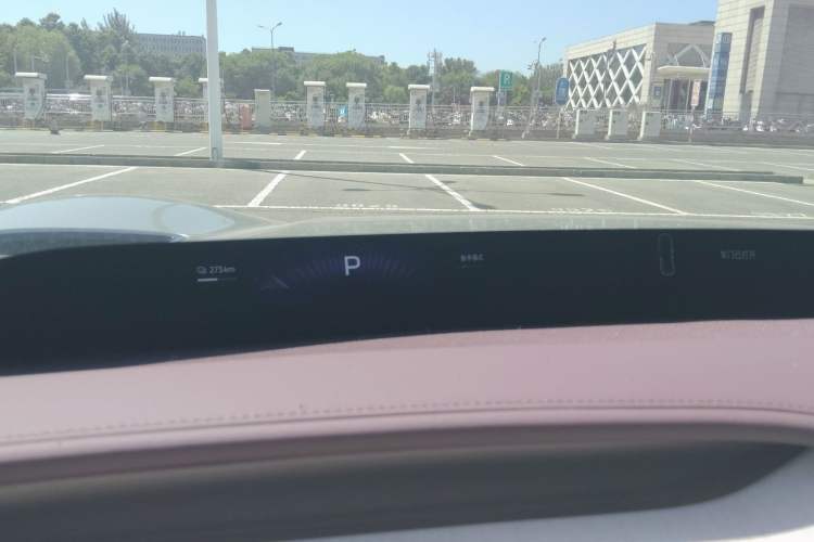 Used Xiaomi Auto YU7 2025 Ultra-Long Range All-Wheel Drive Pro Version Instrument Cluster