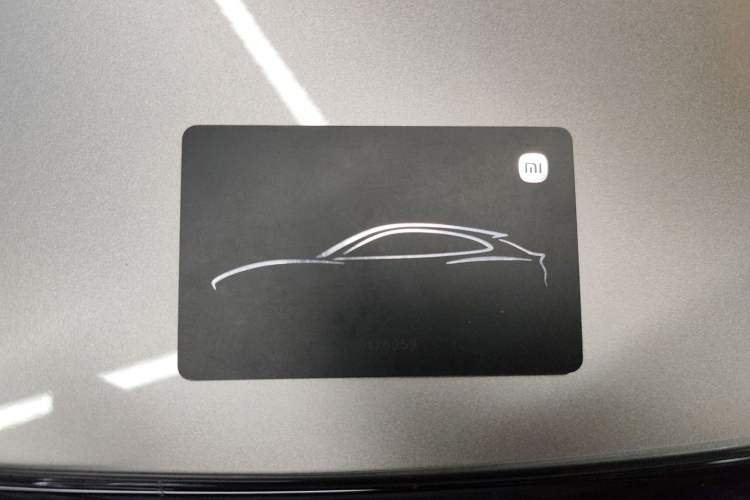 Used Xiaomi Auto YU7 2025 Ultra-Long Range High-Performance All-Wheel-Drive Max Edition Interior 1